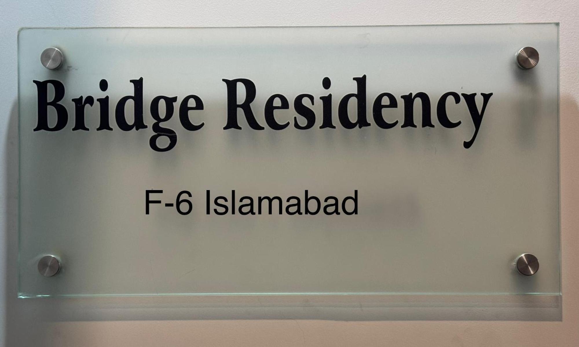 Bridge Residency-1, Sector F-6 伊斯兰堡 外观 照片